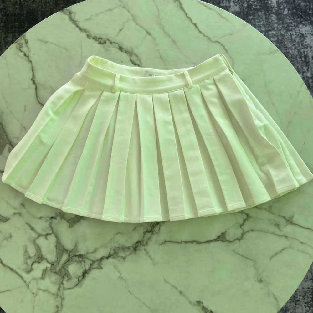 Meshki Mura Suiting Vest and Skirt set size S Ivory - Picture 10 of 12